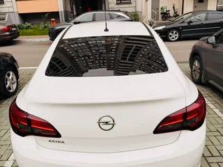 2014 Opel Astra J Рестайлинг, белый, 840000 рублей, вид 5