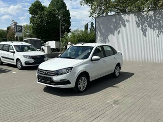 2026 Lada (ВАЗ) Granta I Рестайлинг, белый, 1089000 рублей, вид 4