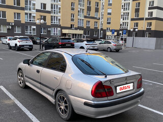 2002 Mitsubishi Carisma I Рестайлинг, серебристый, 225000 рублей, вид 4