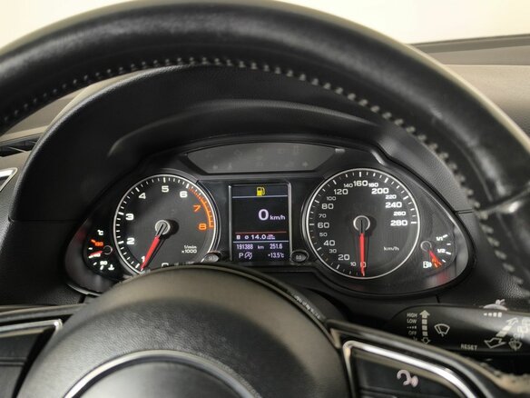 2012 Audi Q5 I (8R) Рестайлинг, белый, 1940000 рублей - вид 6