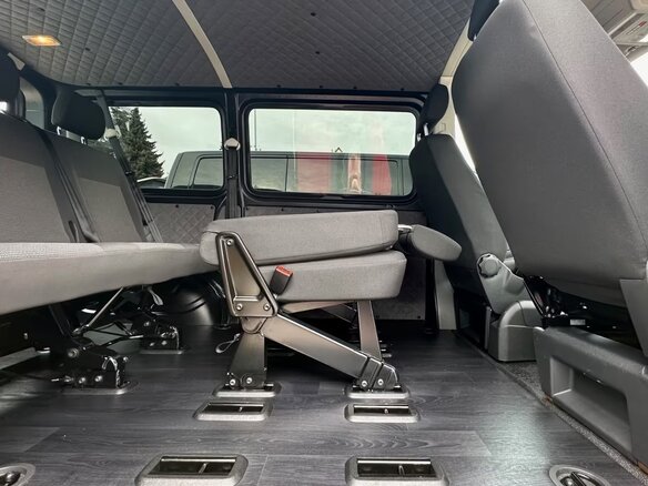 2023 Volkswagen Multivan T6 Рестайлинг, синий - вид 7