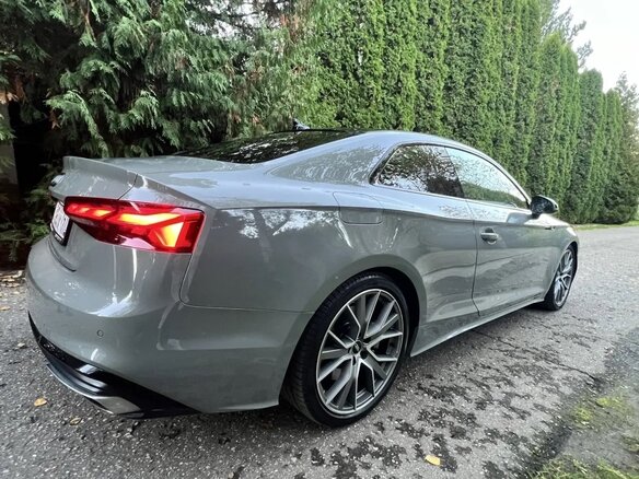 2021 Audi A5 45 TFSI II (F5) Рестайлинг, серый, 4550000 рублей - вид 2