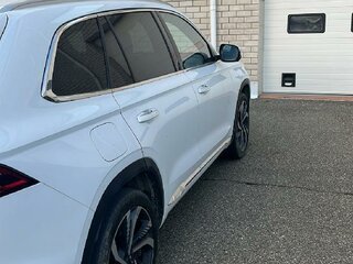 2023 Geely Monjaro I, белый, 2760700 рублей, вид 2
