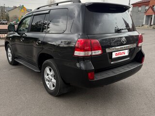 2010 Toyota Land Cruiser 200 Series, чёрный, 2520000 рублей, вид 3