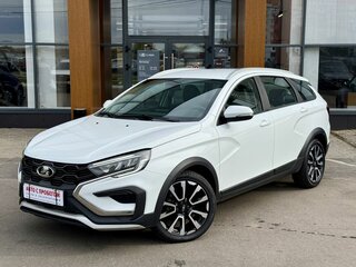 2024 Lada (ВАЗ) Vesta SW Cross I Рестайлинг (NG), белый, 1384000 рублей, вид 1