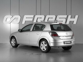 2011 Opel Astra H Рестайлинг, серебристый, 535000 рублей, вид 2