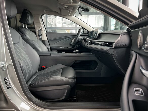 2024 Chery Arrizo 8, серый, 2049000 рублей - вид 17