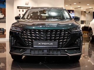 2026 Jetour X70+ I Рестайлинг, зелёный, 3068630 рублей, вид 2
