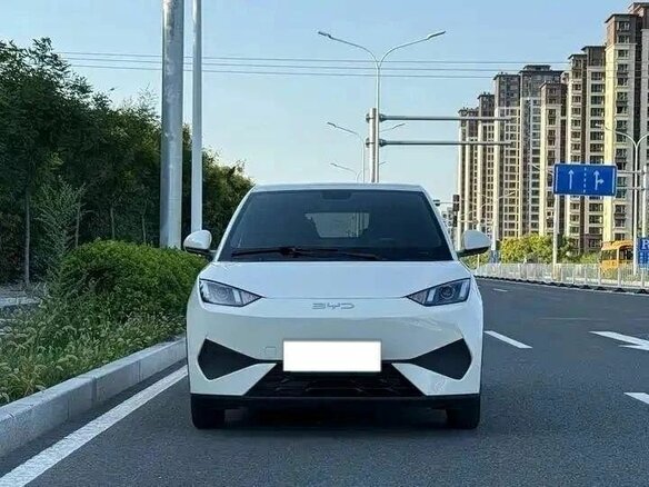 2025 BYD Seagull 38.88 kWh I Рестайлинг, белый, 1320000 рублей - вид 1