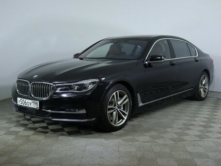 BMW 7 серии VI (G11/G12)