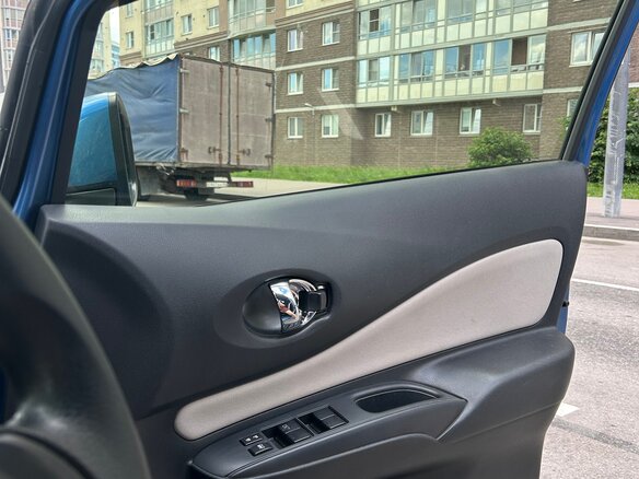 2018 Nissan Note II Рестайлинг, синий, 1250000 рублей - вид 4