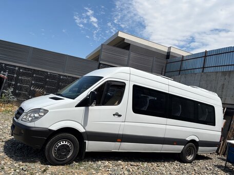 2012 Mercedes-Benz Sprinter, белый, 2800000 рублей, вид 2