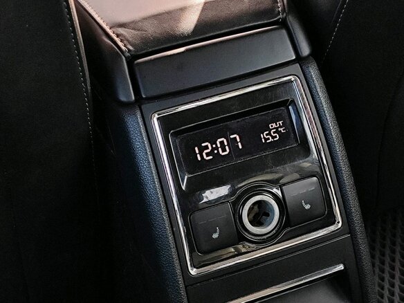 2014 Skoda Superb DSG II Рестайлинг, серый, 1089000 рублей - вид 13
