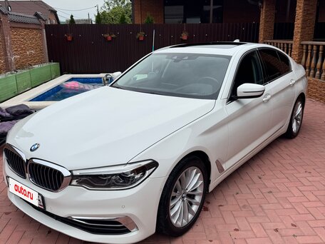 2018 BMW 5 серии 520d VII (G30/G31/G38), белый, 3599000 рублей, вид 1