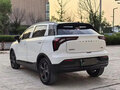 2025 Geely Geometry E 39.4 kWh, белый, 1390010 рублей - вид 3
