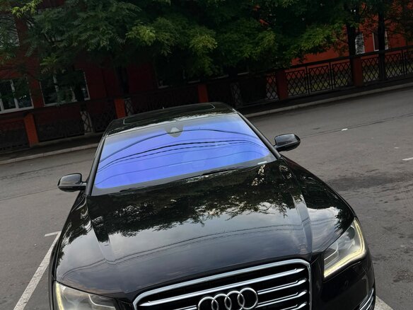 2011 Audi A8 Long III (D4), чёрный