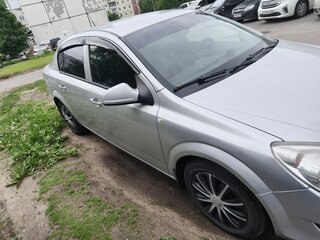 2010 Opel Astra H Рестайлинг, серебристый, 370000 рублей, вид 3