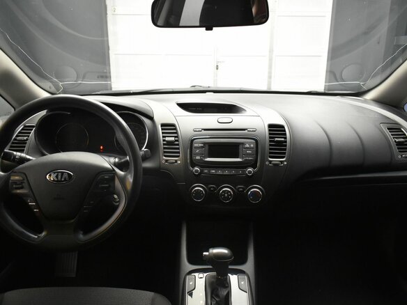 2017 Kia Cerato III Рестайлинг (Classic), чёрный, 967000 рублей - вид 15