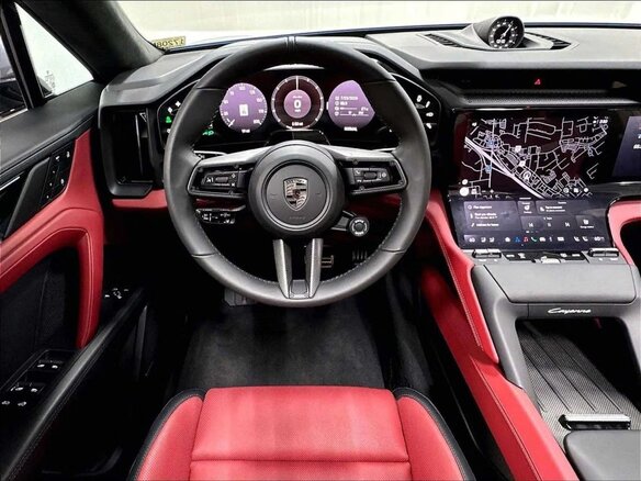2026 Porsche Cayenne Turbo Electric Coupé IV, серебристый, 29935137 рублей - вид 9