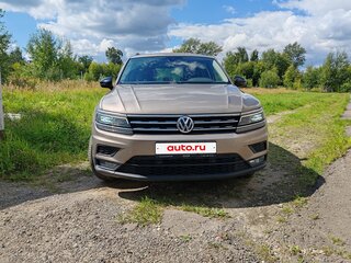 2019 Volkswagen Tiguan II, коричневый, 2199000 рублей, вид 2