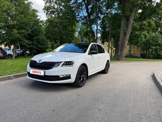 2019 Skoda Octavia III (A7) Рестайлинг, белый, 1950000 рублей, вид 1