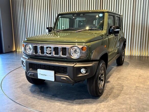 2026 Suzuki Jimny IV, зелёный - вид 2