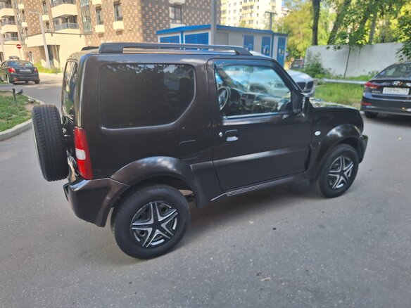 2015 Suzuki Jimny III Рестайлинг 2, коричневый, 1450000 рублей - вид 1