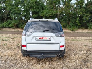 2008 Mitsubishi Outlander II, белый, 1230000 рублей, вид 3