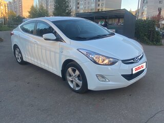 2013 Hyundai Elantra V (MD), белый, 800000 рублей, вид 1