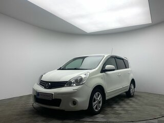 2013 Nissan Note I Рестайлинг, белый, 807000 рублей, вид 3