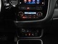 2018 Mitsubishi Outlander III Рестайлинг 2, серебристый, 1848000 рублей - вид 11