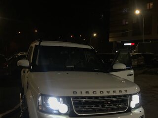 2014 Land Rover Discovery IV Рестайлинг, белый, 2050000 рублей, вид 3