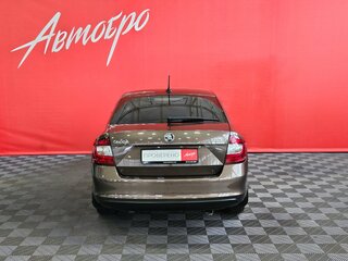 2018 Skoda Rapid I Рестайлинг, коричневый, 1390000 рублей, вид 4