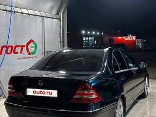 2005 Mercedes-Benz C-Класс 240 II (W203) Рестайлинг, чёрный, 545000 рублей, вид 4