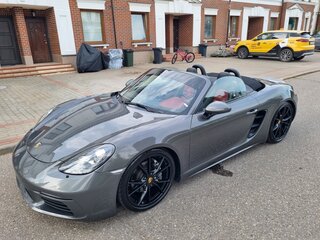 2017 Porsche Boxster IV 718 (982), серый, 5200000 рублей, вид 3