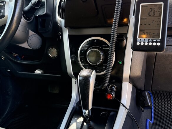 2019 Isuzu D-MAX, синий, 7500000 рублей - вид 7