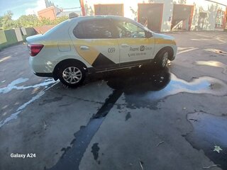 2018 Renault Logan II, белый, 470000 рублей, вид 3