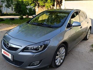 2010 Opel Astra J, серебристый, 830000 рублей, вид 1