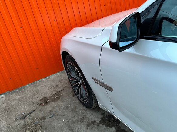 2008 BMW 7 серии Long 740Li V (F01/F02/F04), белый, 1200000 рублей - вид 5