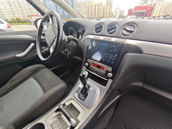 2010 Ford S-MAX I, зелёный, 1100000 рублей - вид 6
