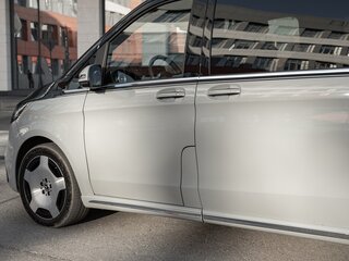 2025 Mercedes-Benz V-Класс Extra Long 300 d экстра длинный III (W447) Рестайлинг 2, серый, 13700000 рублей, вид 4