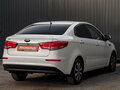 2016 Kia Rio III Рестайлинг, белый, 960000 рублей - вид 6