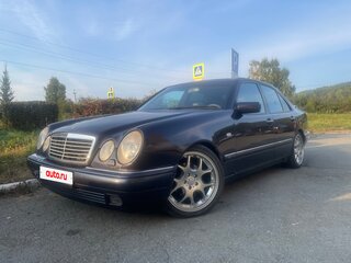 1998 Mercedes-Benz E-Класс 240 II (W210, S210), фиолетовый, 749000 рублей, вид 1