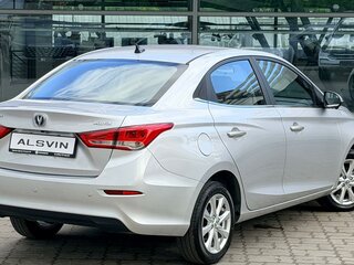 2025 Changan Alsvin, серебристый, 2119900 рублей, вид 5
