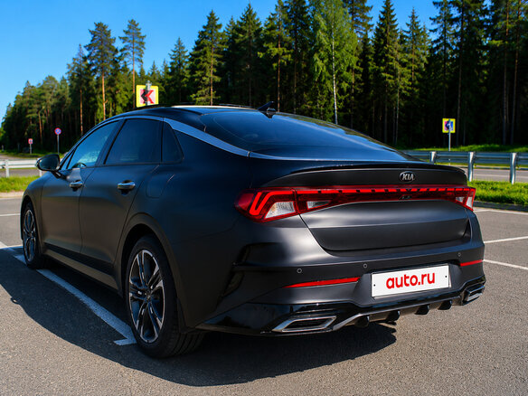 2021 Kia K5 III, чёрный, 3319000 рублей - вид 5