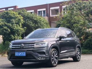2023 Volkswagen Tharu I, серый, 1580000 рублей, вид 3