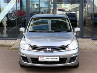 2013 Nissan Tiida I Рестайлинг, серый, 829000 рублей, вид 2