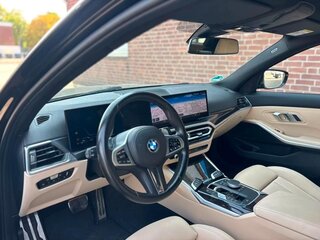 2022 BMW 3 серии 318d VII (G2x) Рестайлинг, чёрный, 4100000 рублей, вид 3