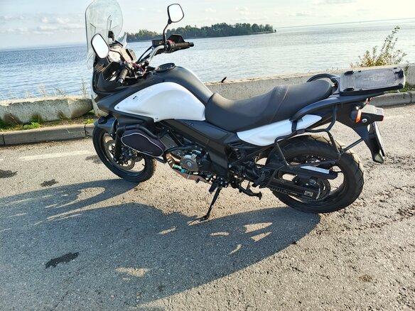 2013 Suzuki V-Strom DL 650, белый, 700000 рублей - вид 9