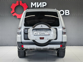 2008 Mitsubishi Pajero IV, белый, 1450000 рублей, вид 5